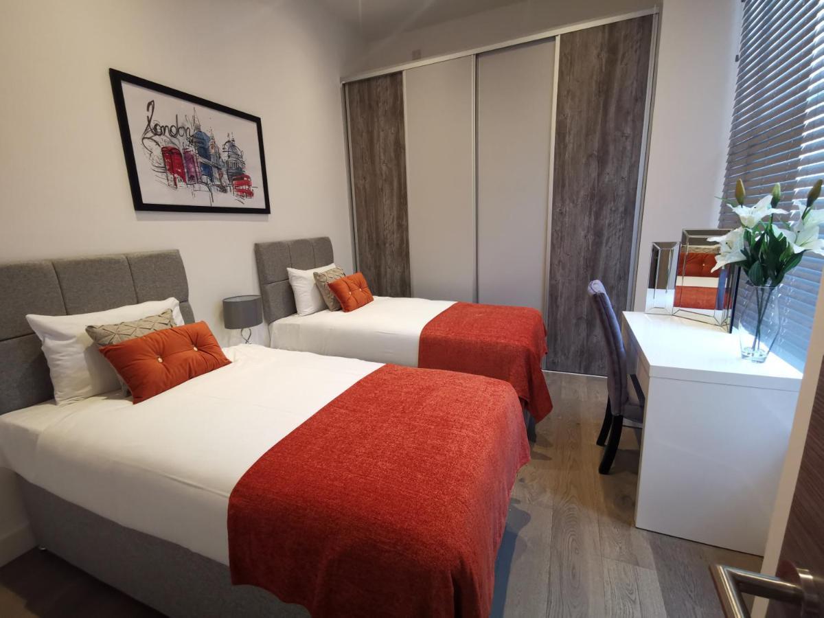 City Prime Apartments Лондон Екстер'єр фото A typical bedroom at the hotel