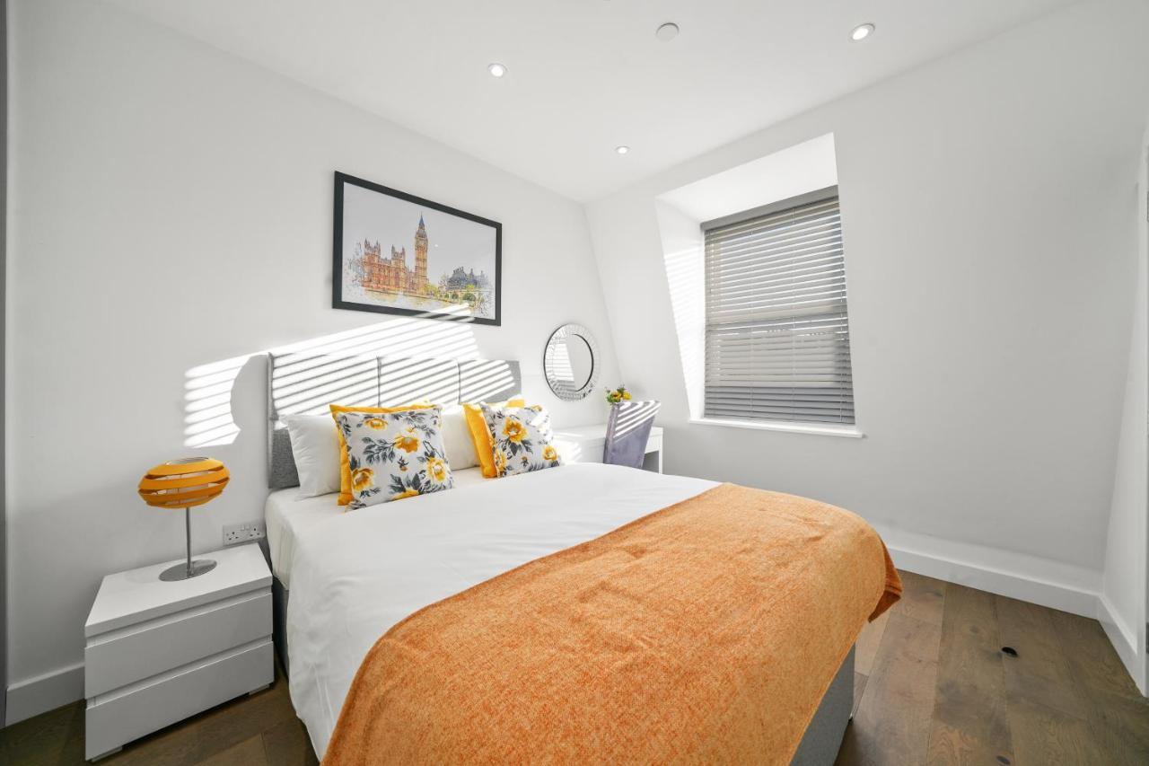 City Prime Apartments Лондон Екстер'єр фото A bedroom at the hotel
